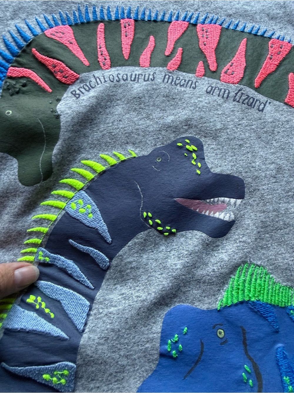 Mini Boden Gray Tee with Colorful Dinosaur Appliqués size 7-8 - Picture 4 of 6
